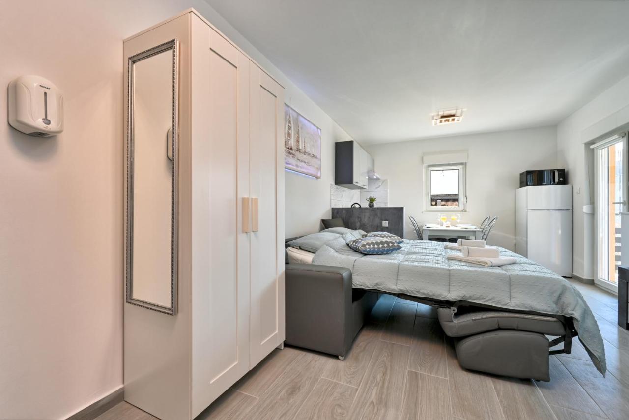 Apartman Michael / Novalja / Zrce Zewnętrze zdjęcie